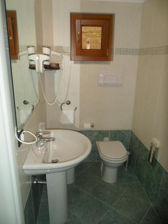 Hotel Fontana Santa Grumello del Monte Δωμάτιο φωτογραφία
